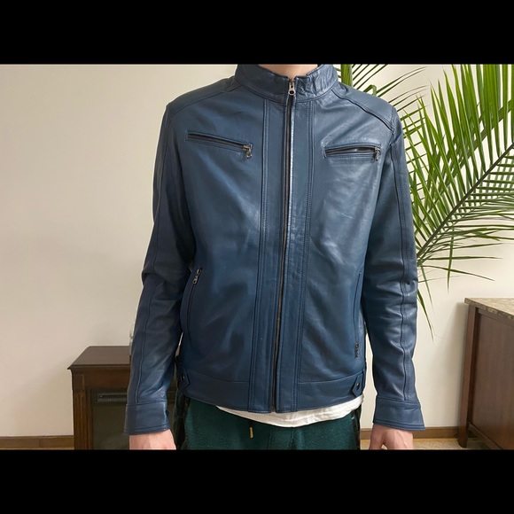 Leather Jacket - Picture 6 of 7